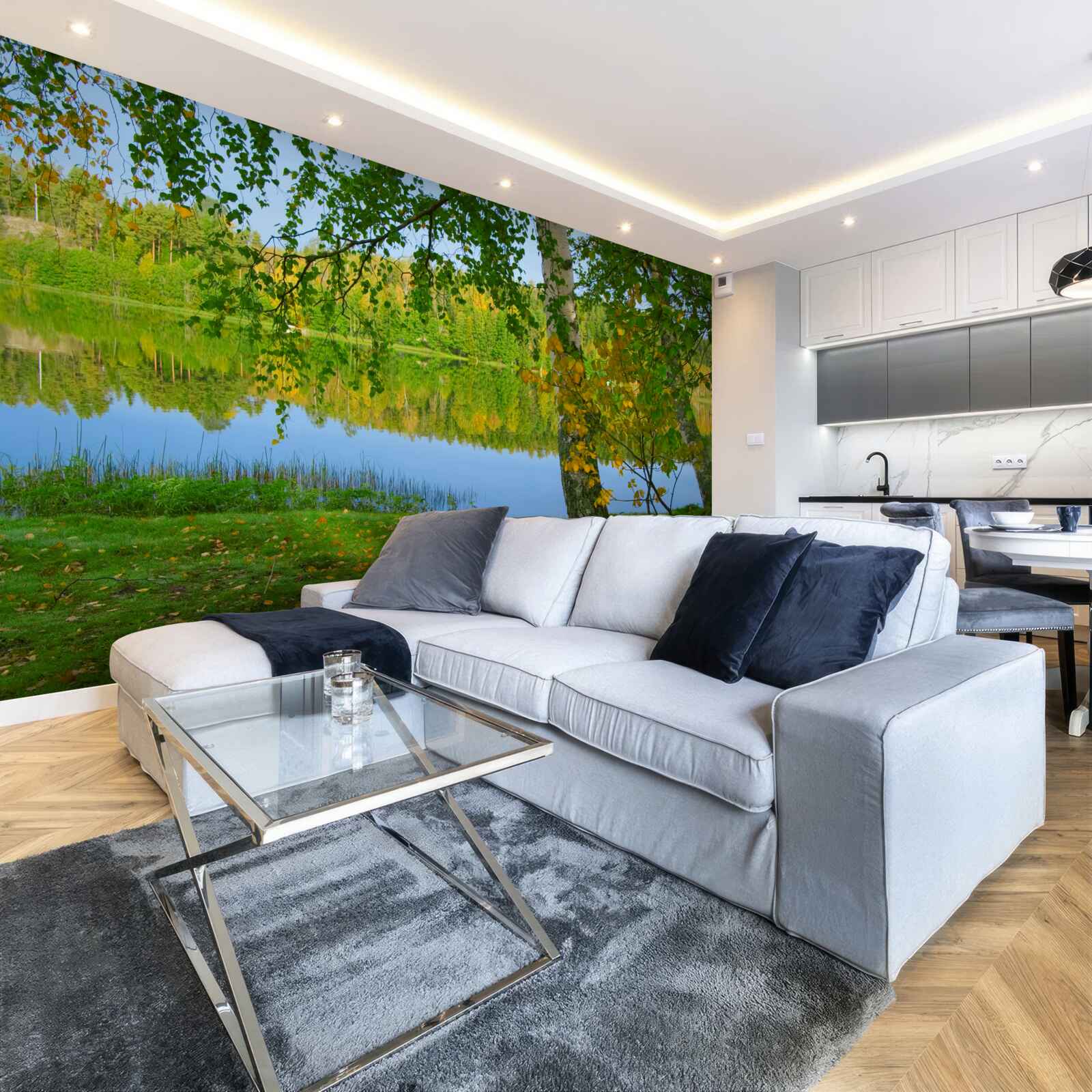 Papier peint reflet de la rivière avec une forêt dense en été