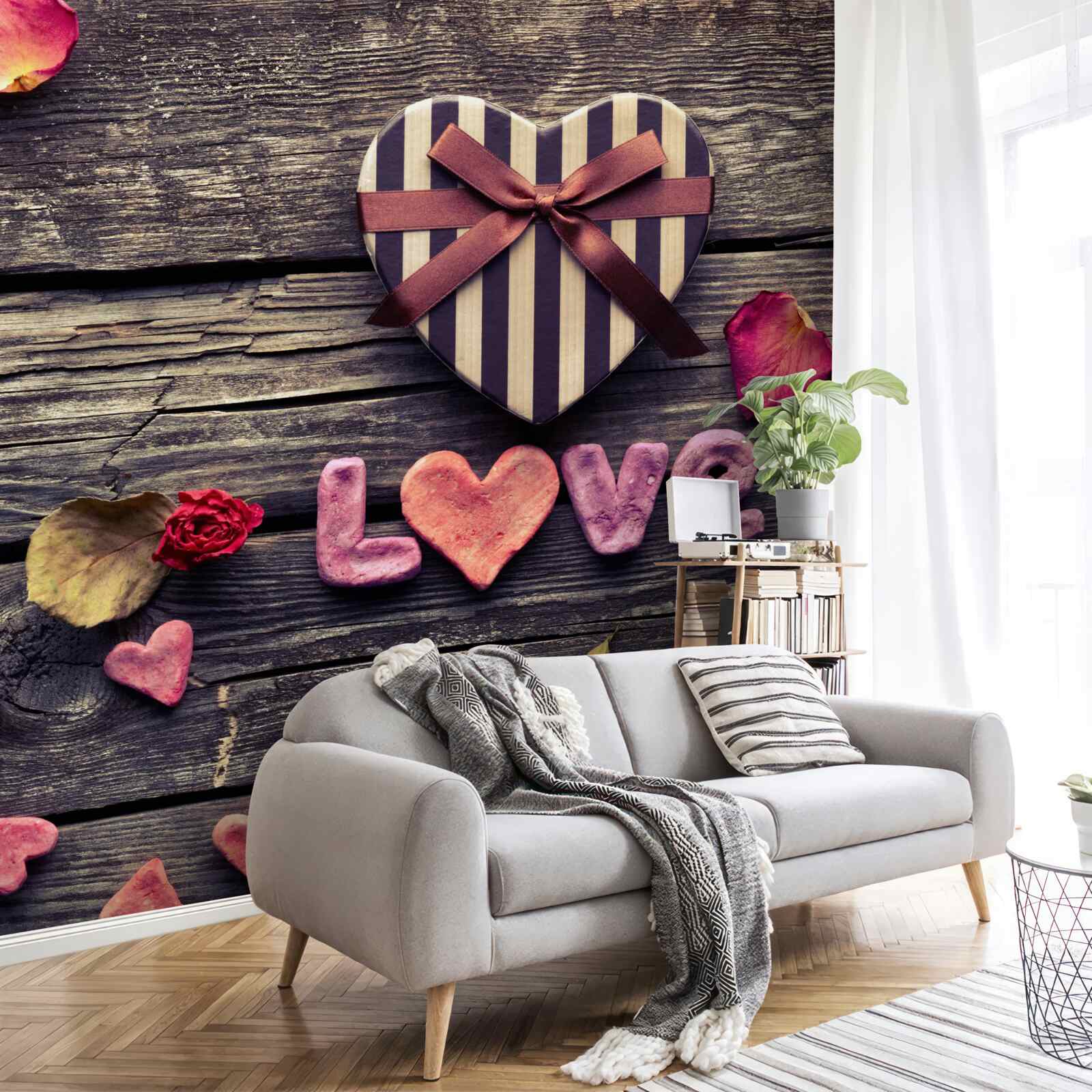 Papier peint boîte en forme de cœur avec "love" écrit dessus