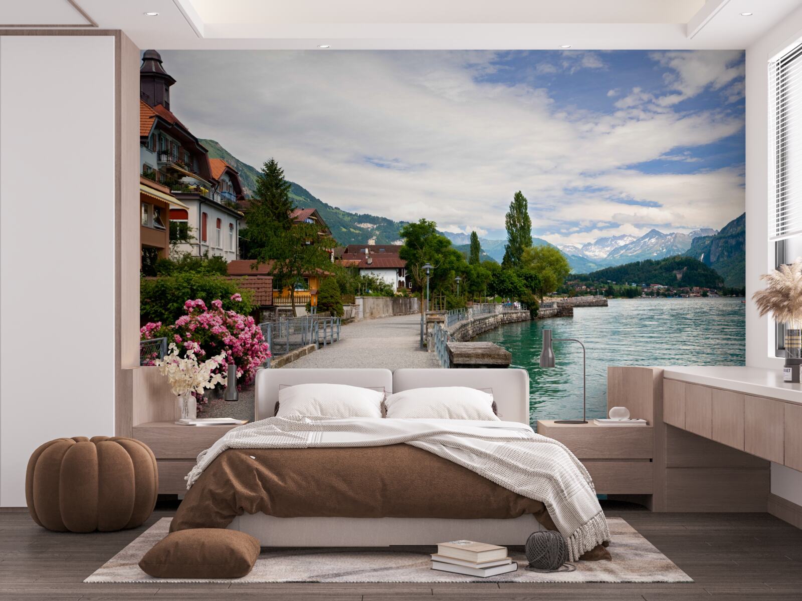 Papier peint établissement dans les montagnes près du réservoir