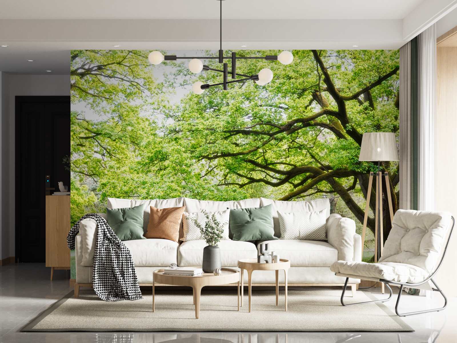 Papier peint vieil arbre aux feuilles vertes par une journée d'été