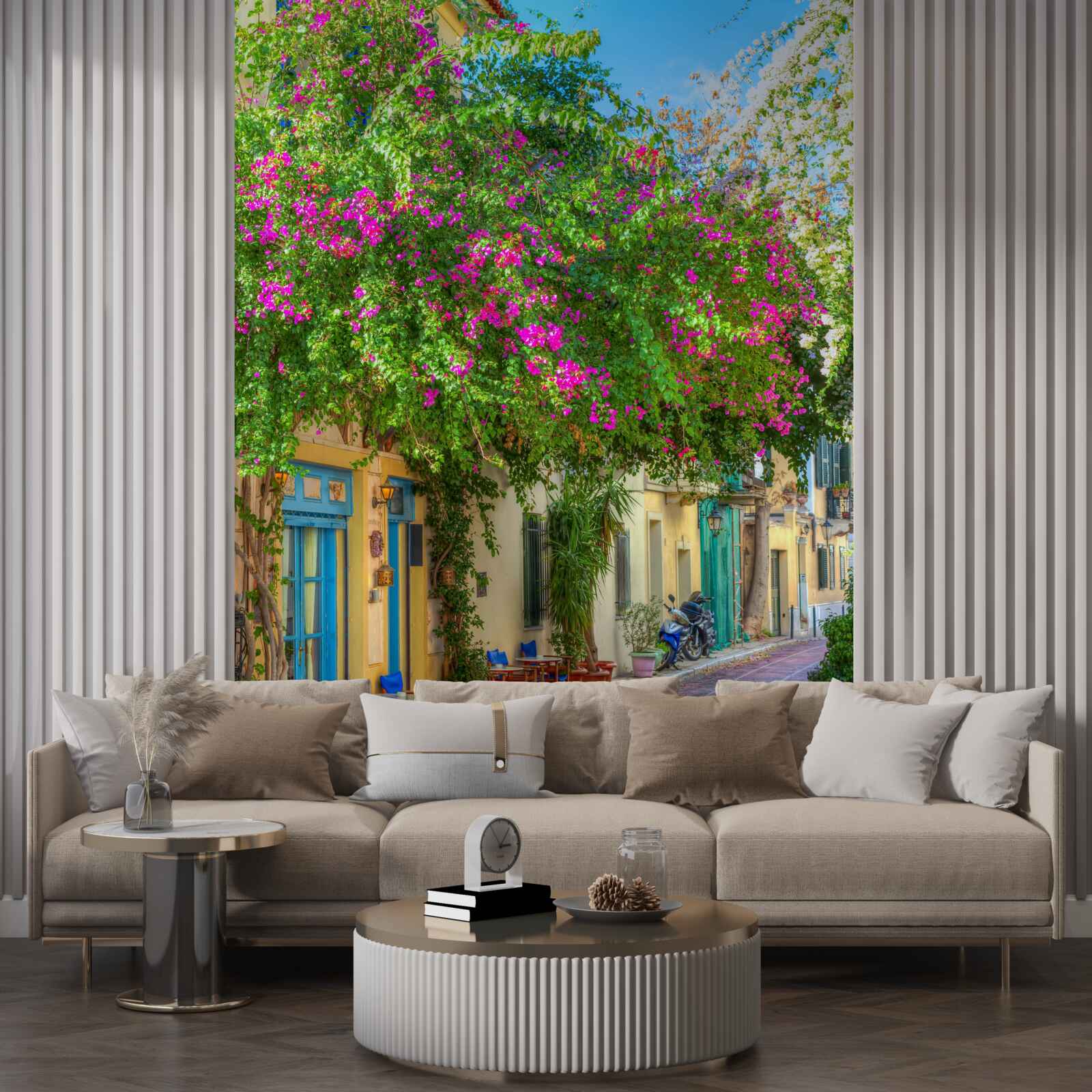 Papier peint verdure dense au-dessus des maisons