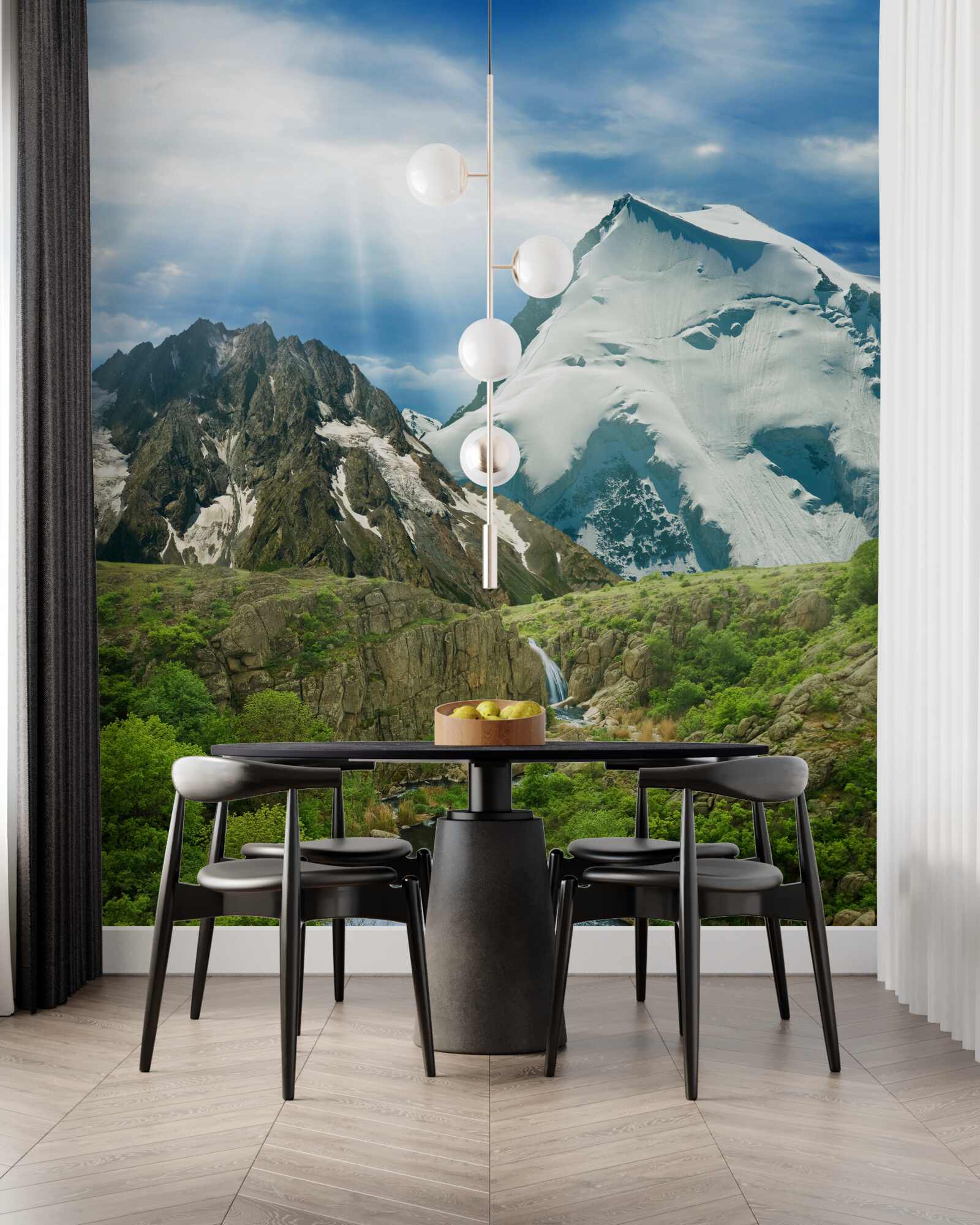 Papier peint La lumière des rayons du soleil traversant les montagnes dans la forêt