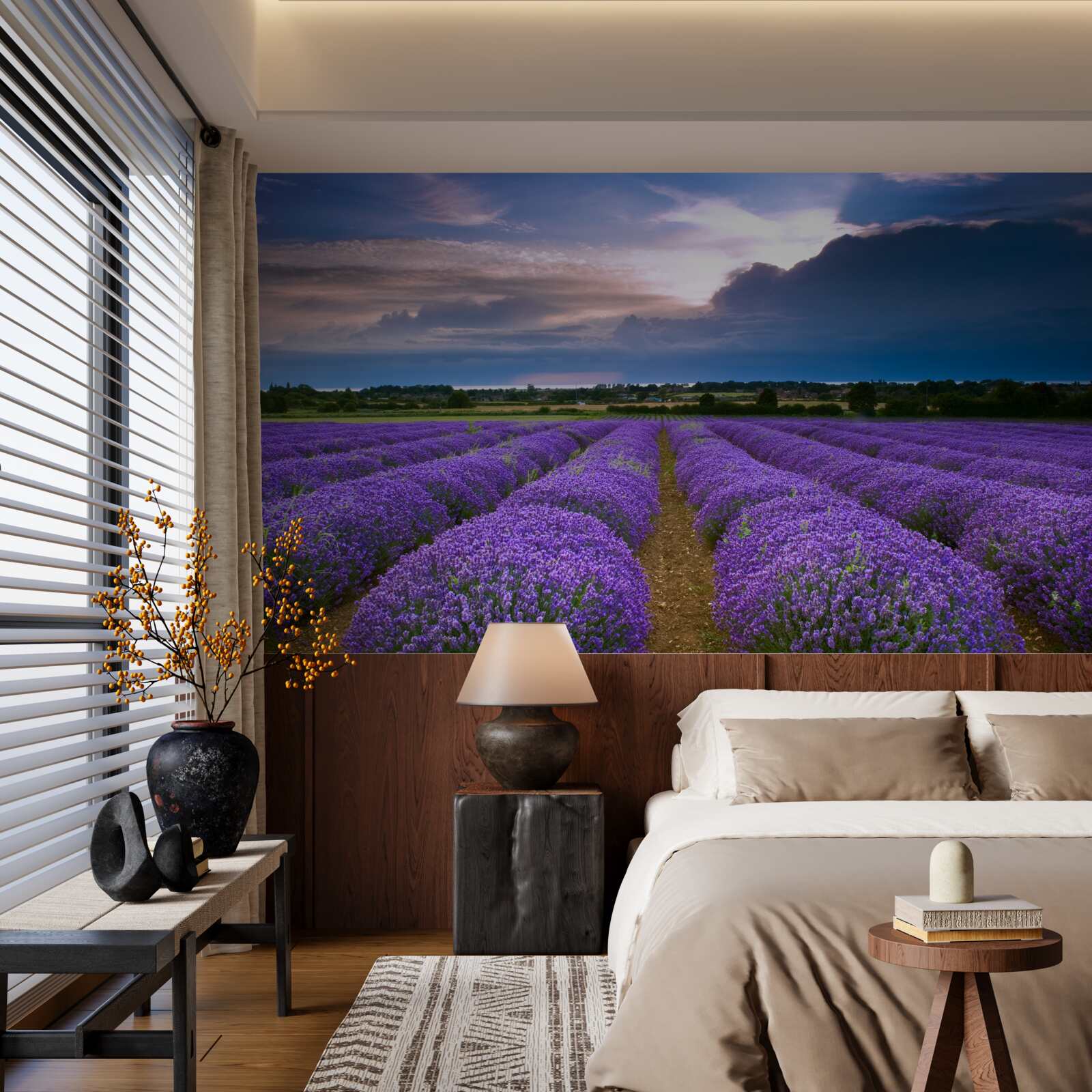 Papier peint des buissons de lavande odorante poussent dans les champs