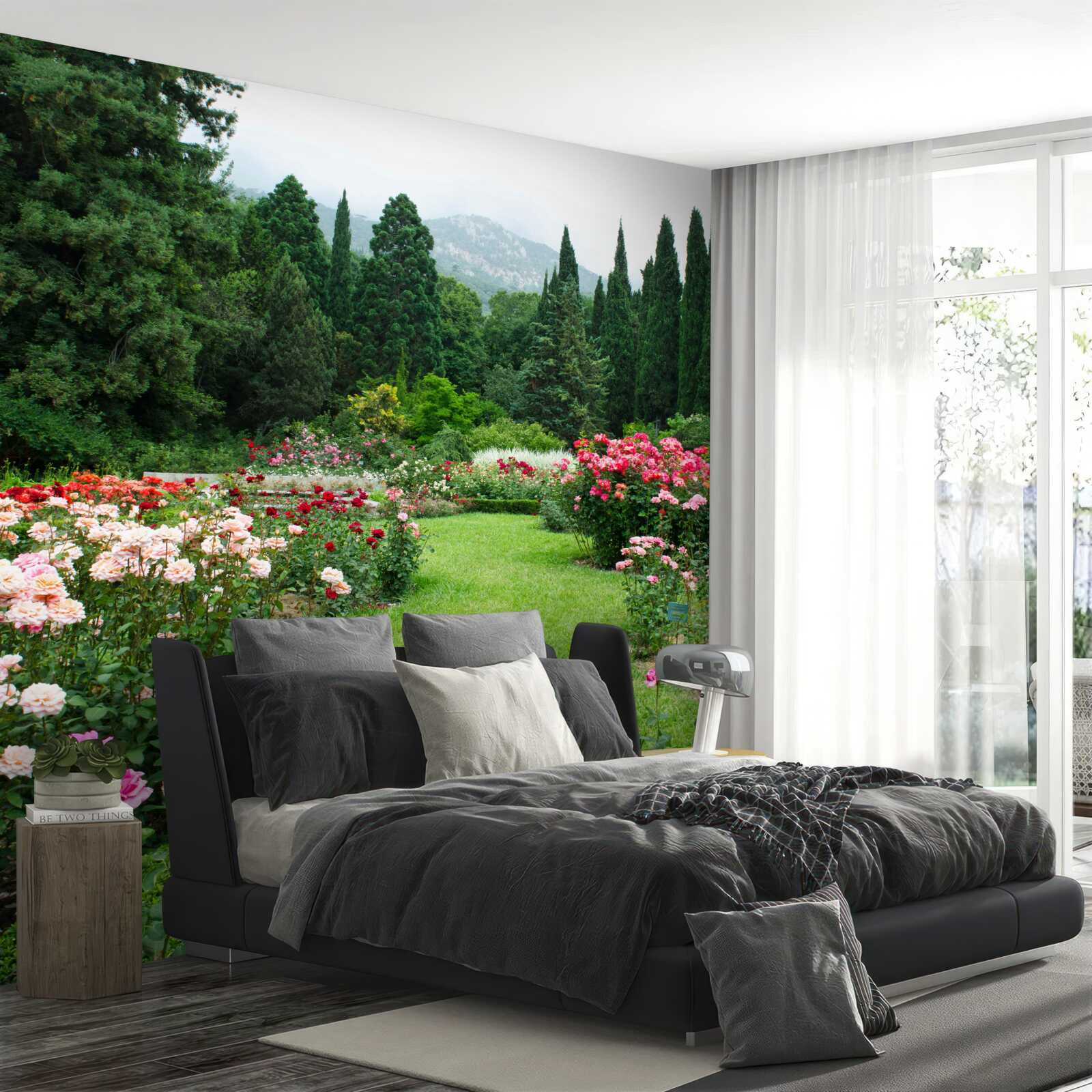 Papier peint fleurs dans le jardin près de la maison