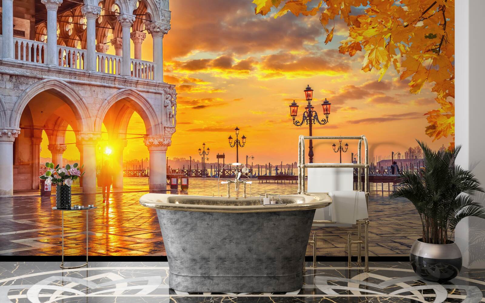 Papier peint rayons chauds et lumineux du soleil couchant sur la place principale