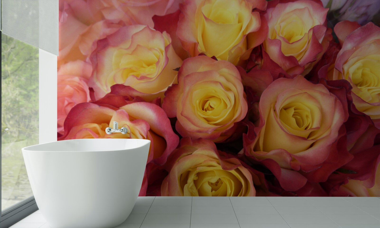 Papier peint tulipes roses avec centre jaune