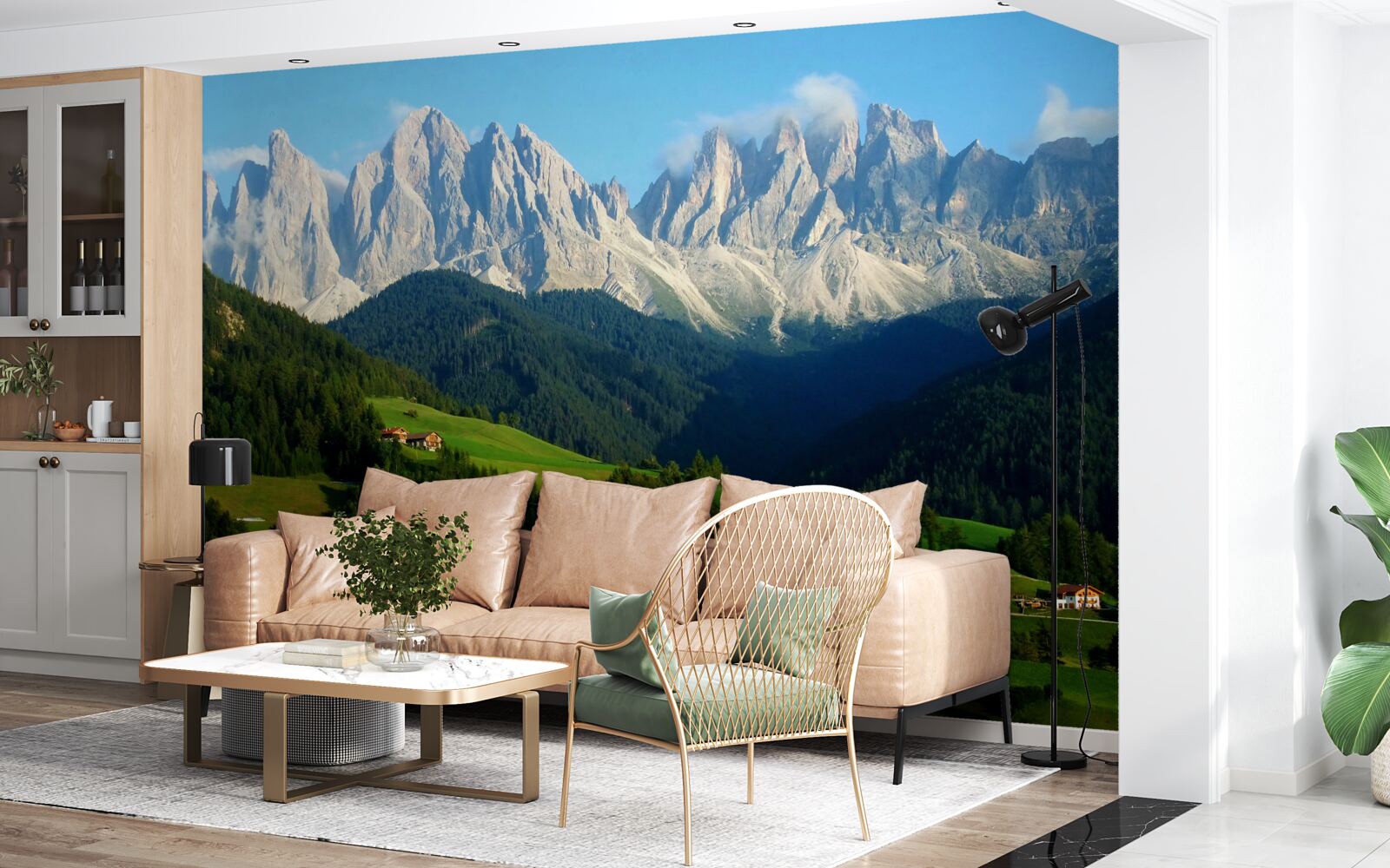 Papier peint village dans une clairière au pied des montagnes