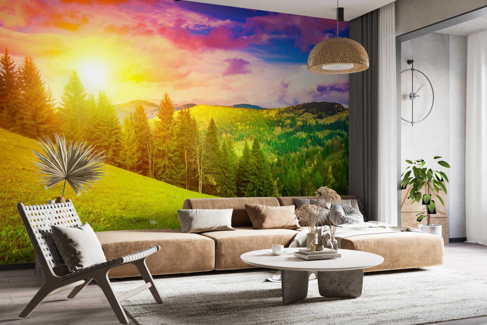 Papier peint le coucher de soleil brûlant a peint la colline verte de couleurs vives