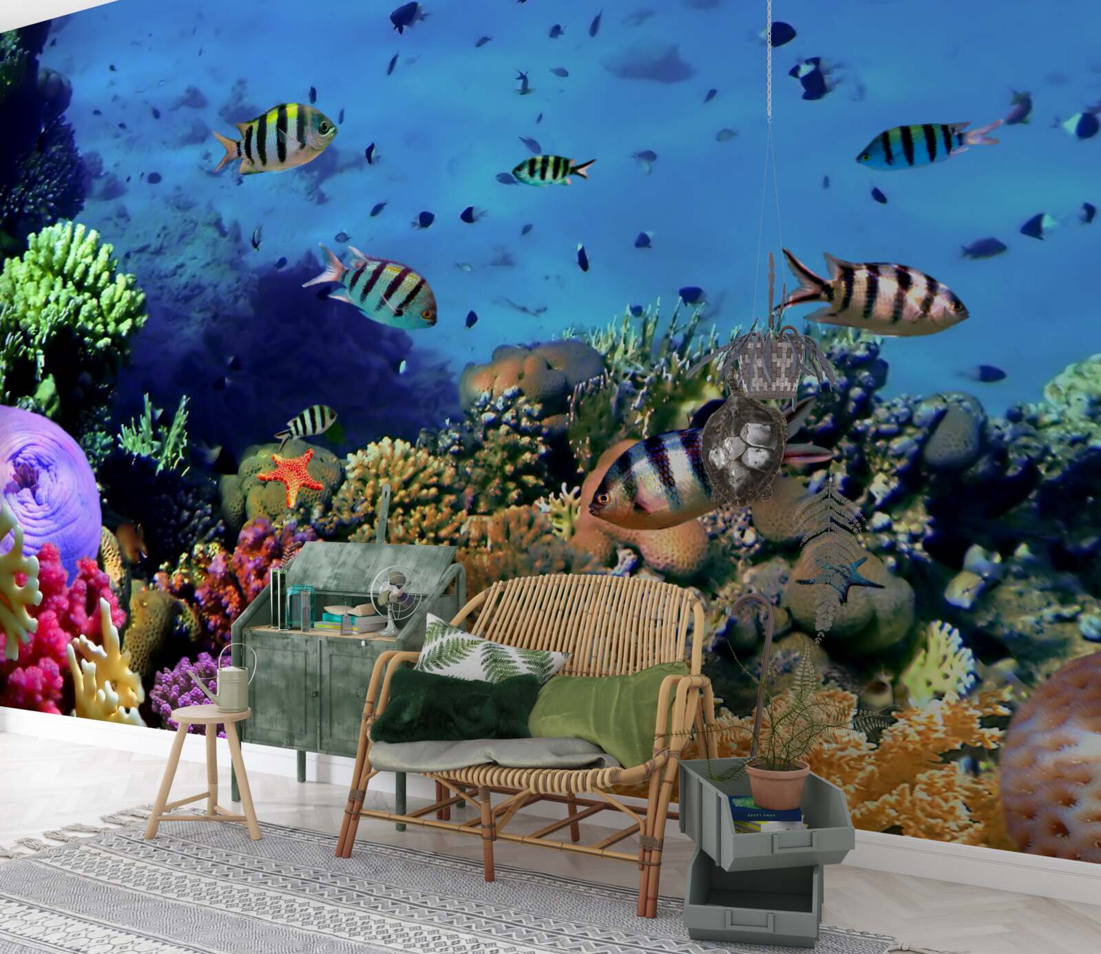 Papier peint le poisson rayé dans les profondeurs de l'océan