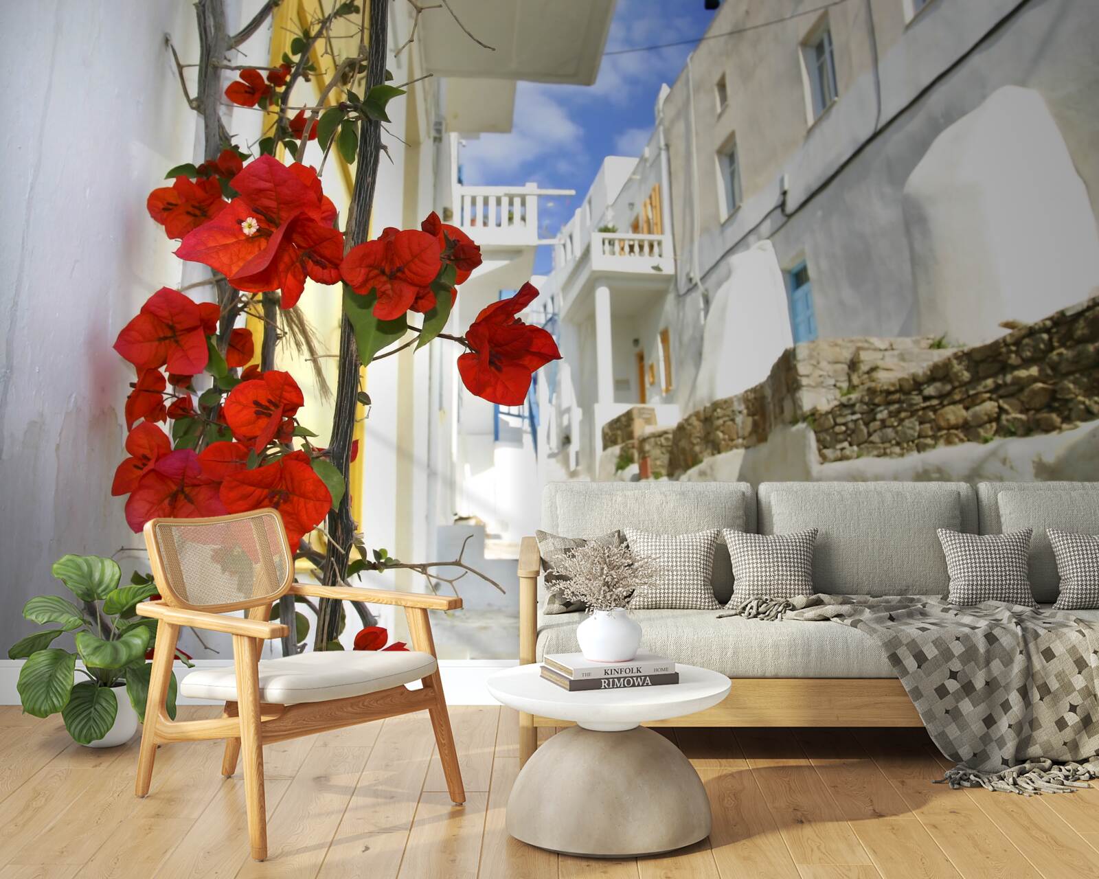 Papier peint des fleurs écarlates sur les murs brillants de la ville