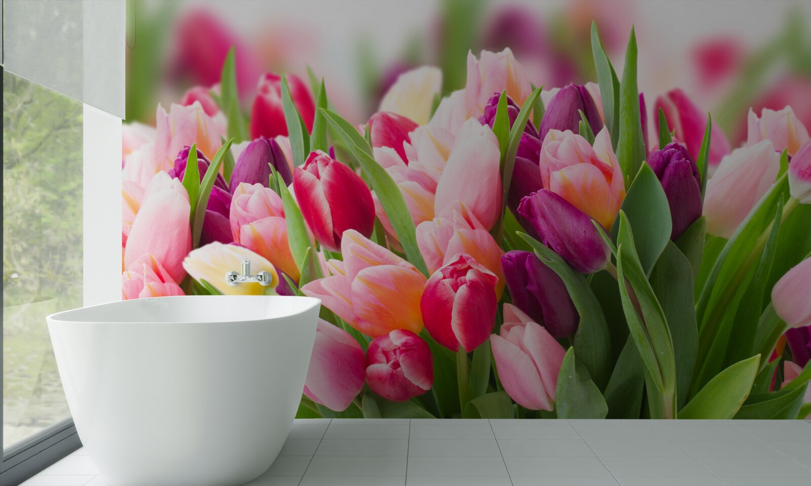 Papier peint tulipes printanières lumineuses avec feuilles vertes