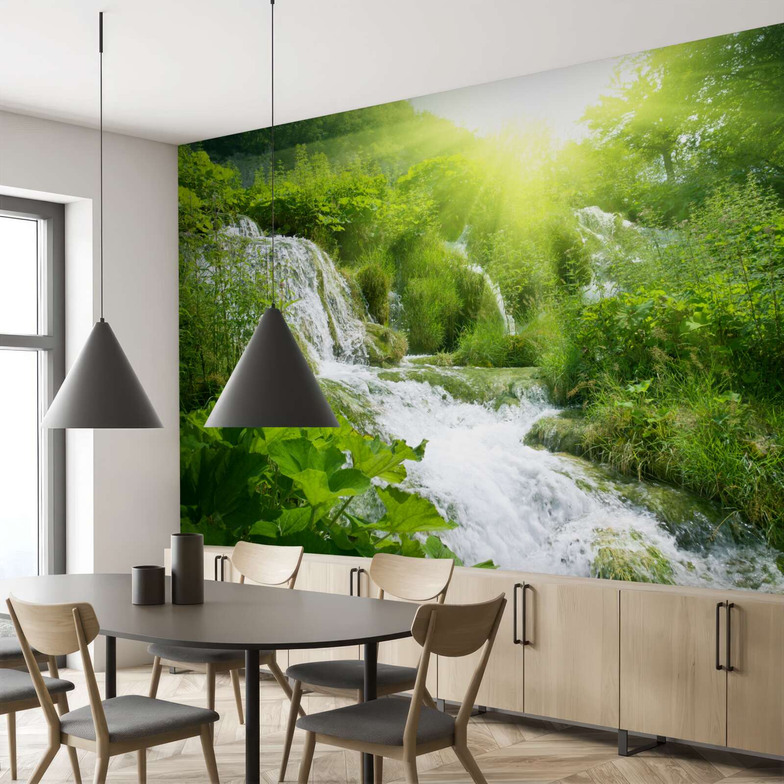 Papier peint un soleil aveuglant illumine une cascade écumante