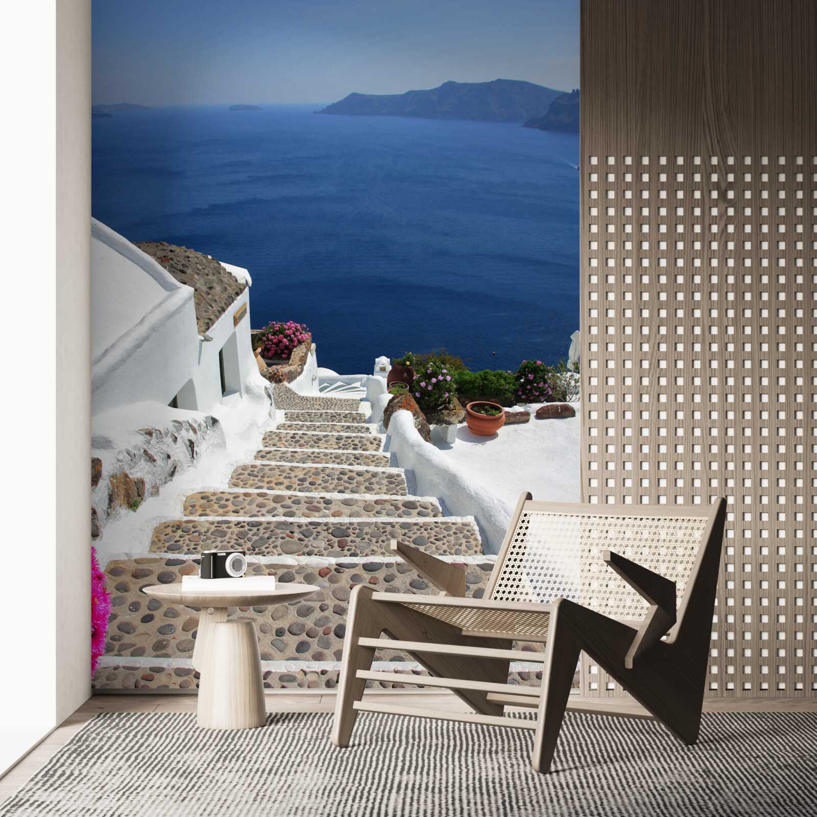 Papier peint escaliers menant à la mer et à la promenade en grèce