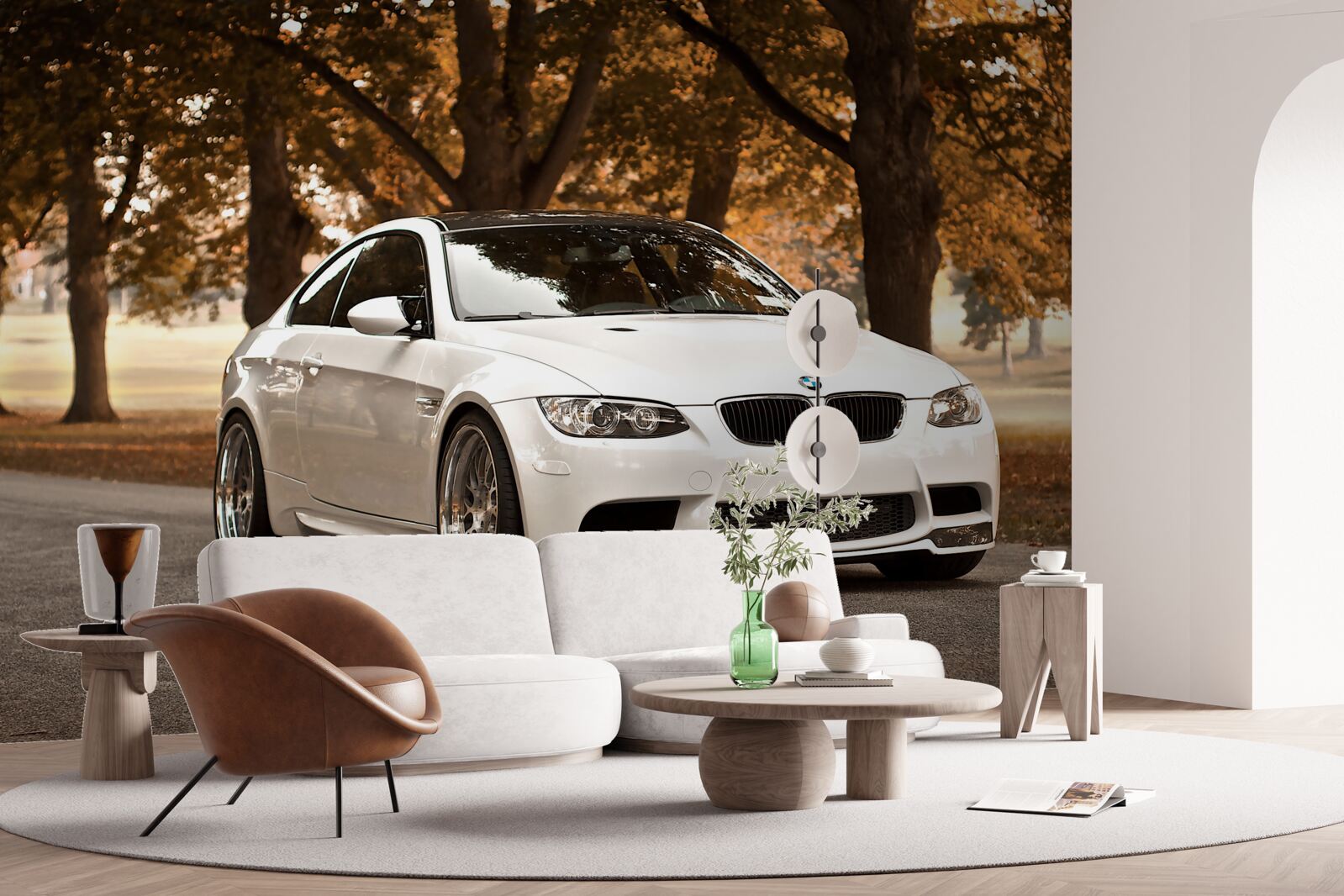 Papier peint une bmw blanche roule sur la route en automne