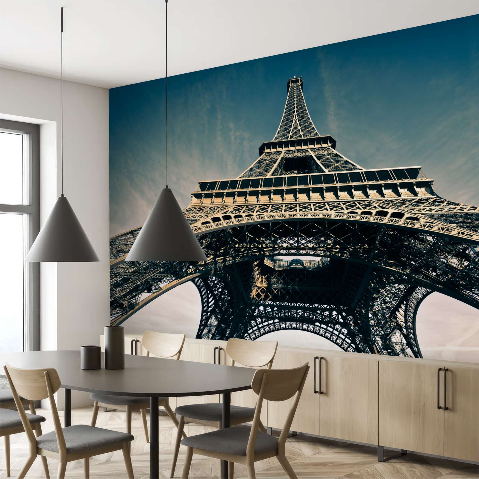 Papier peint vue de la tour eiffel depuis un point bas