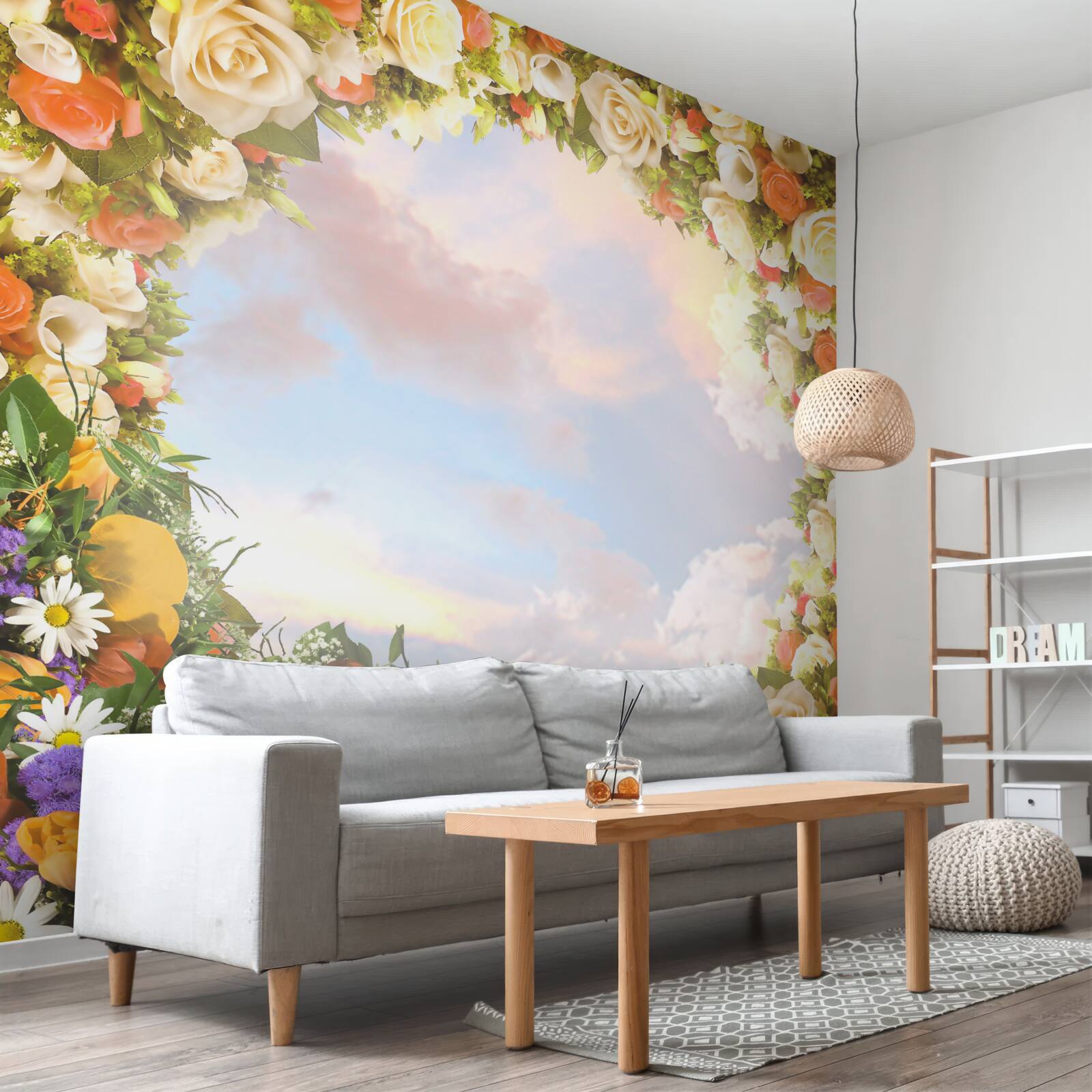 Papier peint un ciel entouré de fleurs