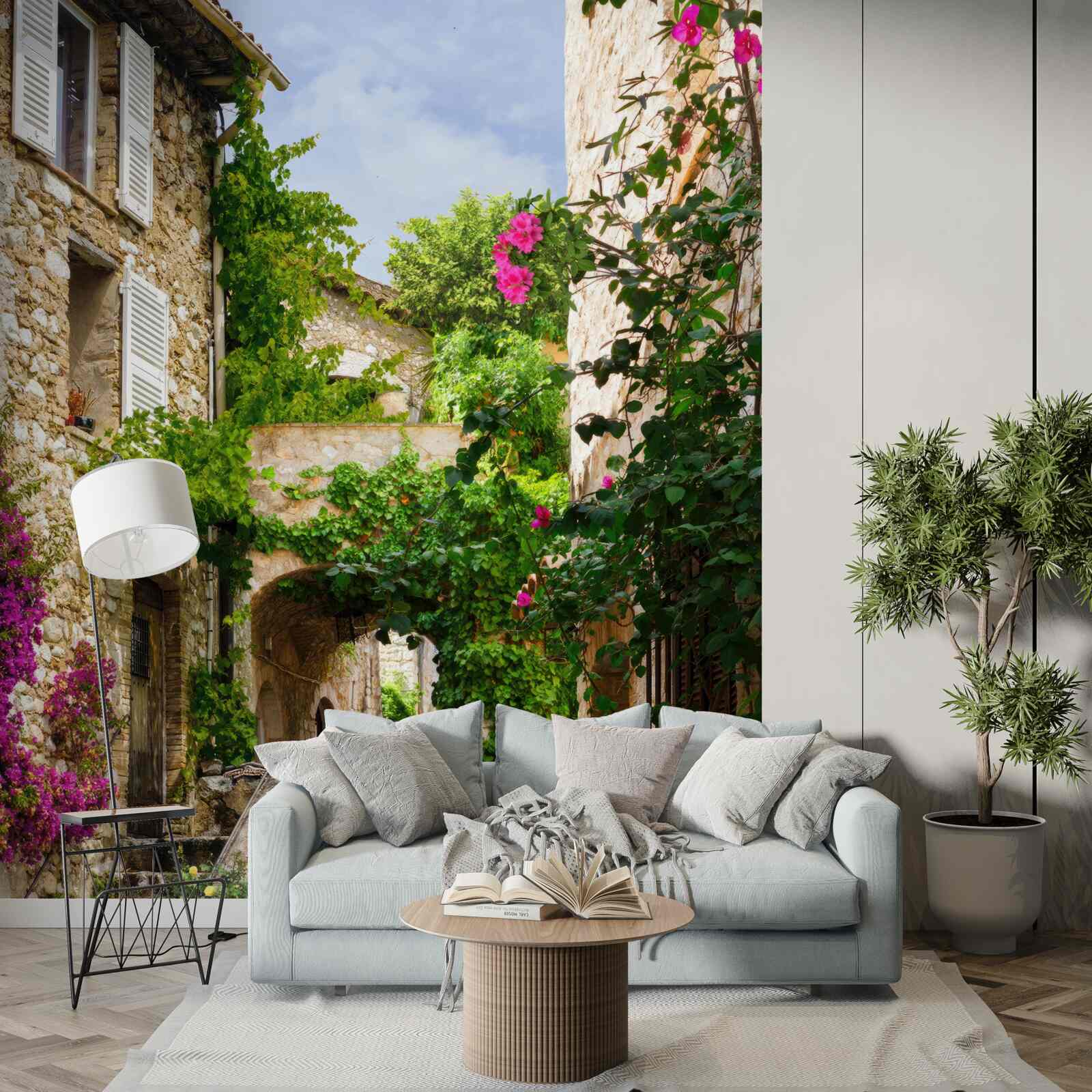 Papier peint Une rue étroite en Italie