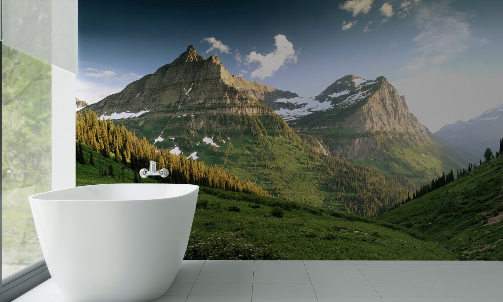 Papier peint vue de la pelouse sur les montagnes majestueuses