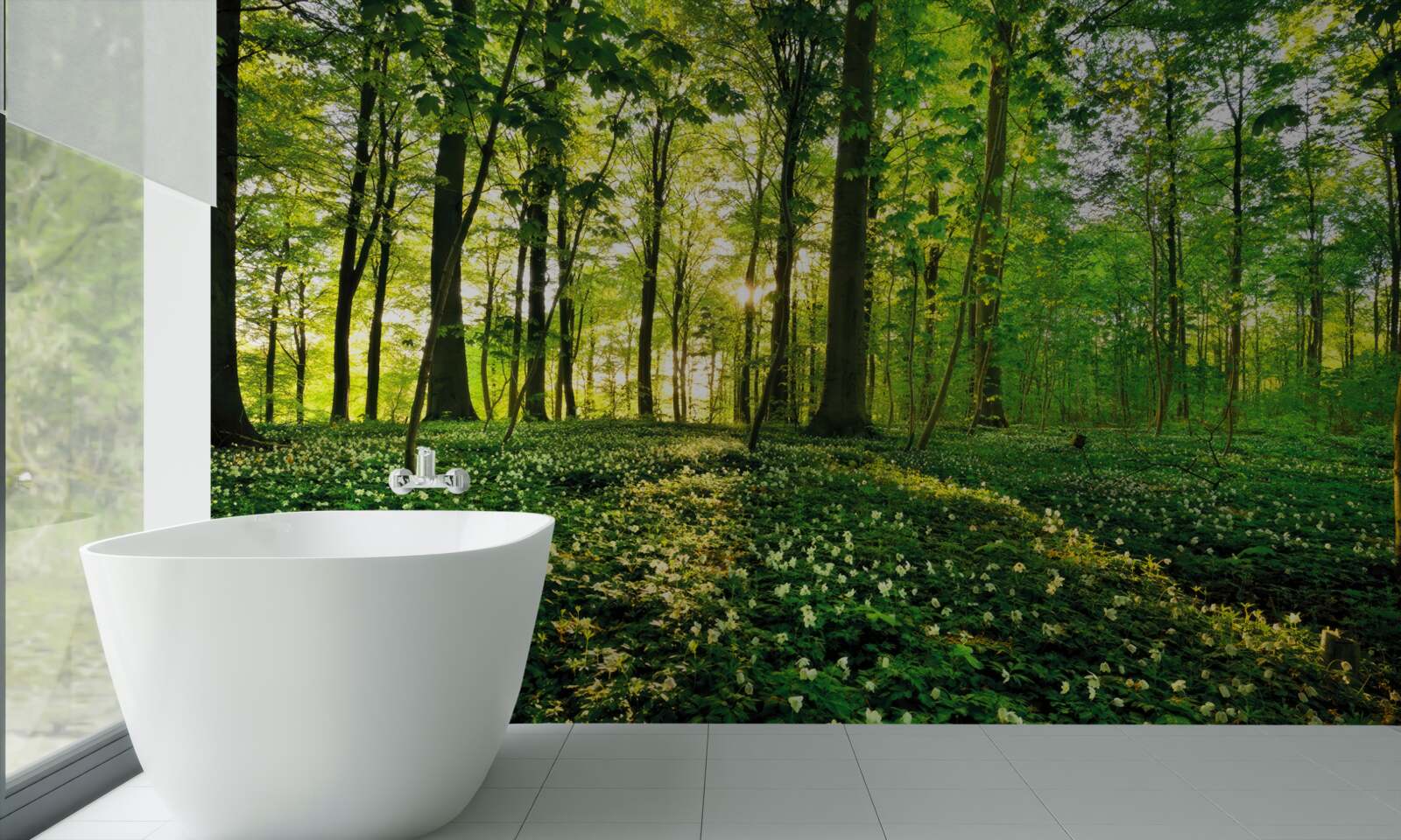 Papier peint une clairière dans une forêt couverte de fleurs