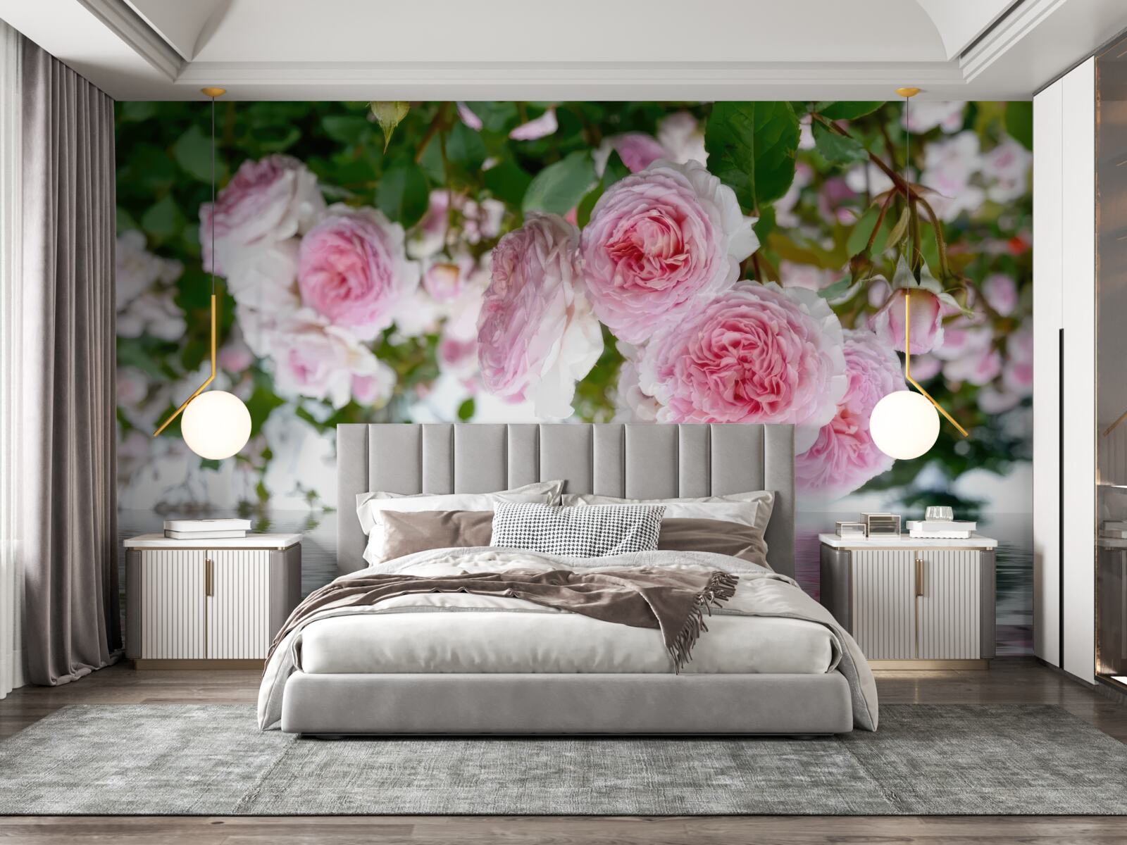 Papier peint roses roses au bord de l'eau