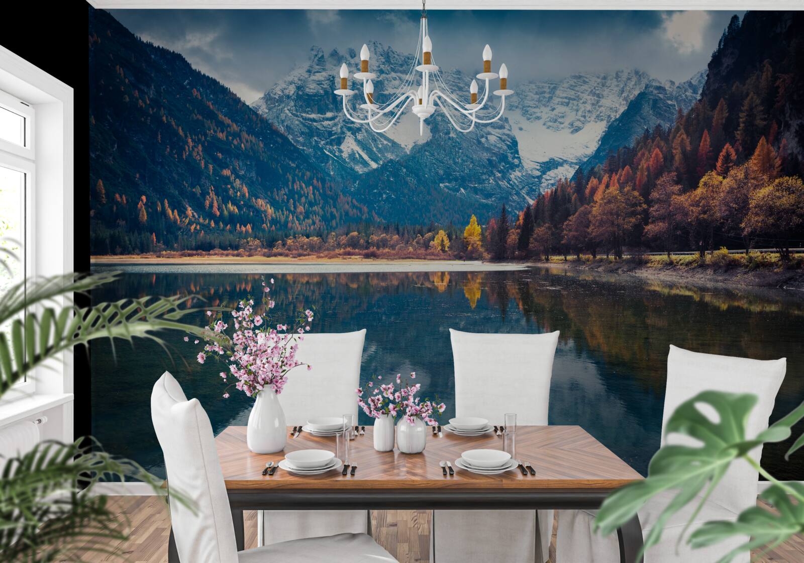 Papier peint des sommets majestueux et une rivière qui coule