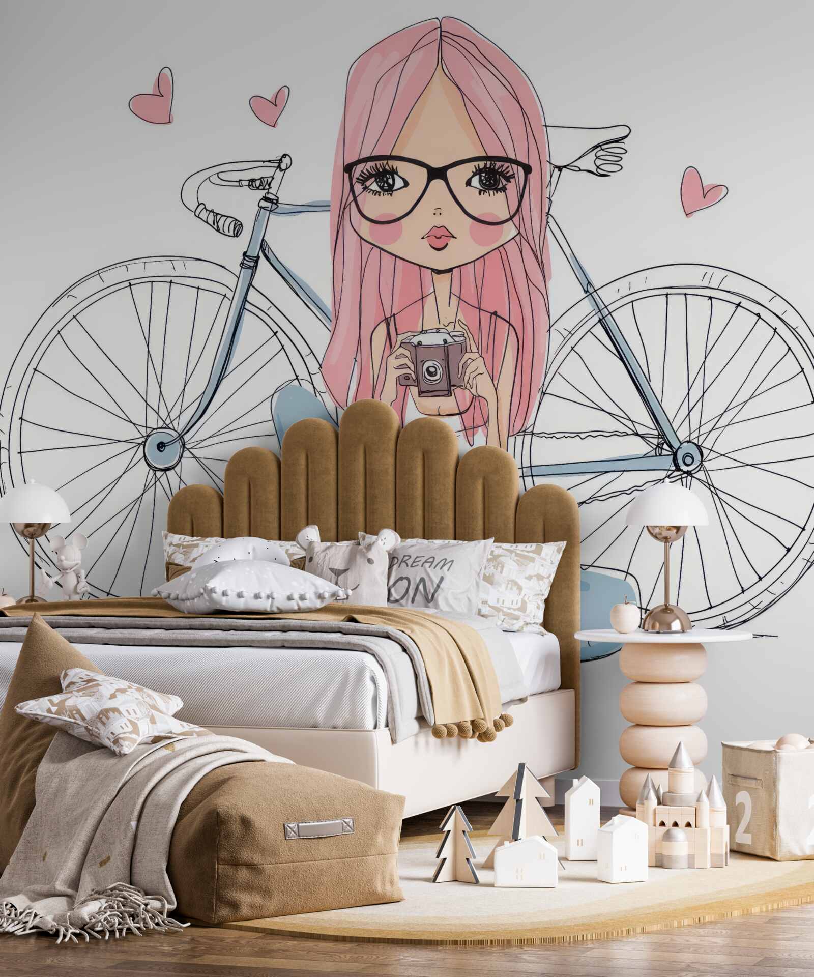 Papier peint une jeune fille avec un appareil photo dans les mains était appuyée contre un vélo