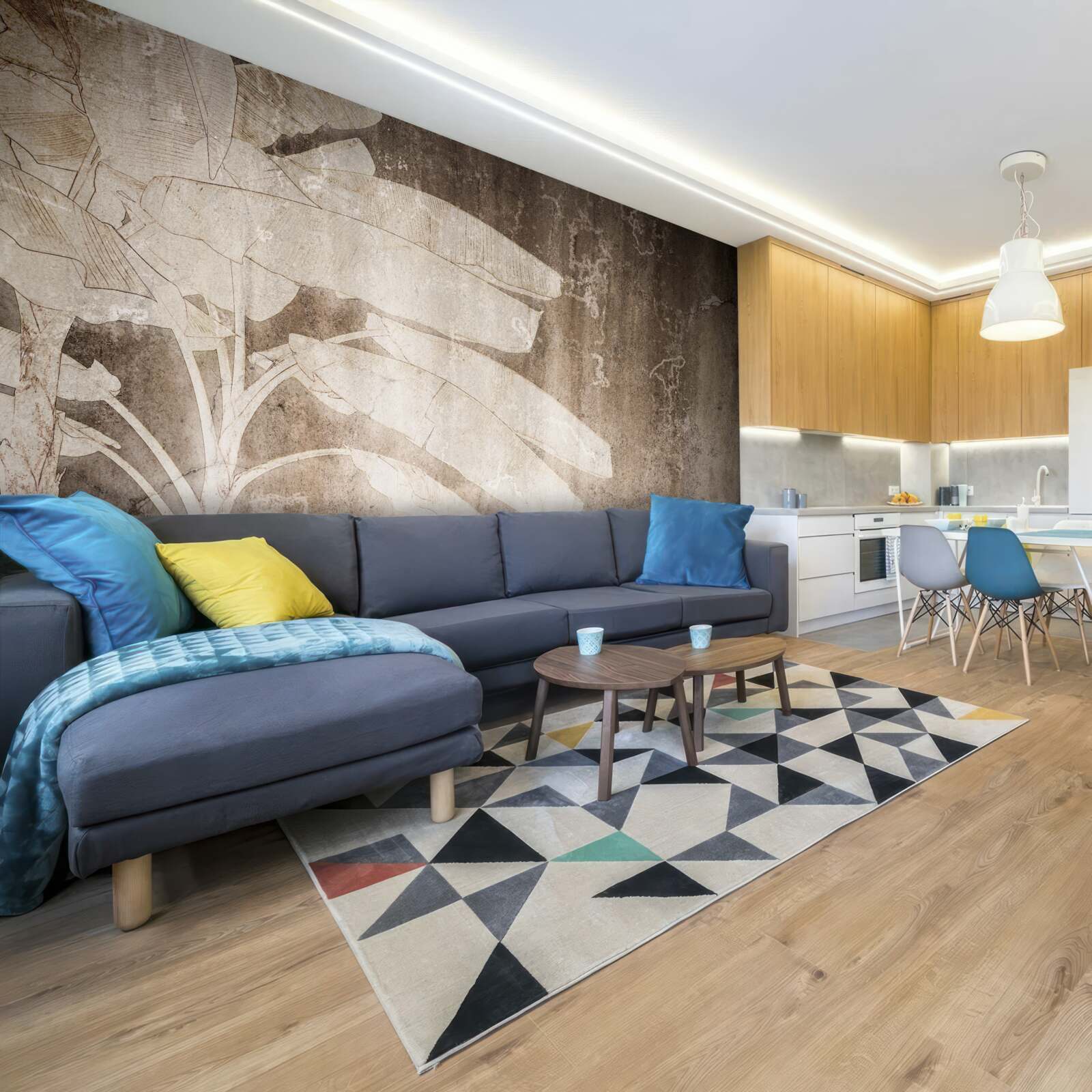 Papier peint un arbre solitaire dans un style abstrait