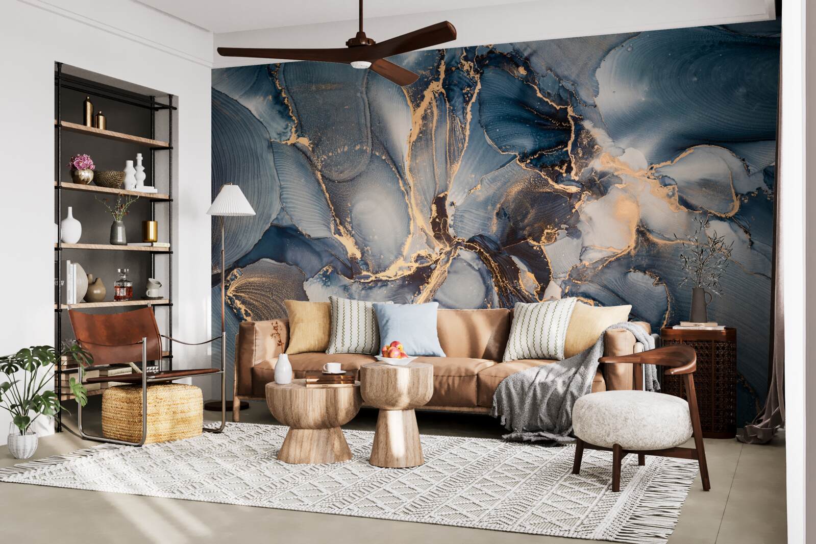Papier peint marbre dans de riches nuances de bleu et d'or
