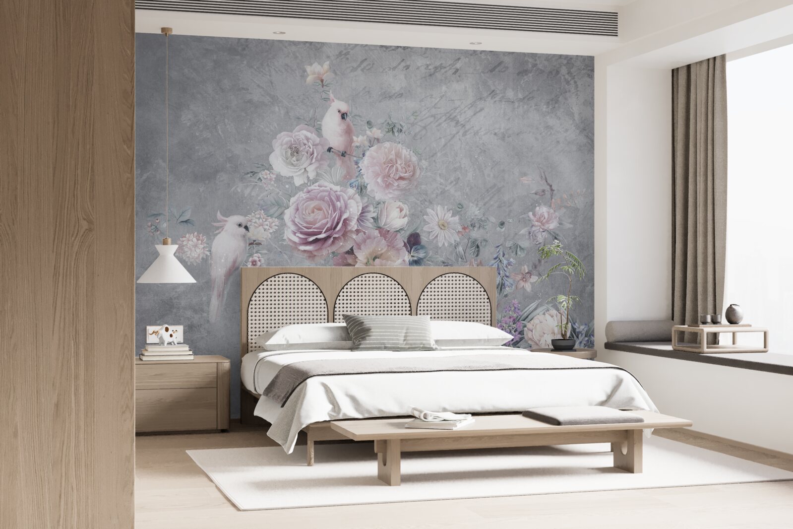 Papier peint bouquet complété par des compositions de perroquets