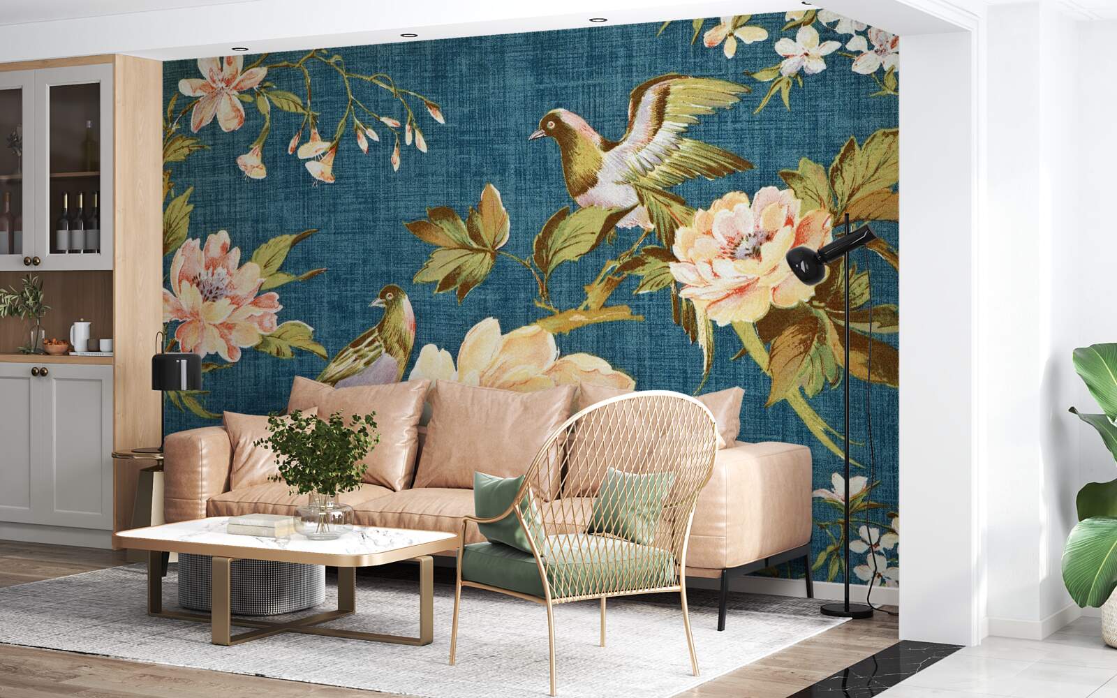 Papier peint deux perroquets parmi les roses