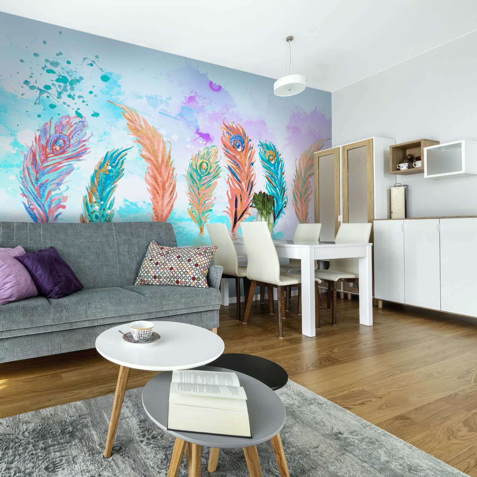 Papier peint les plumes saillantes percent l'eau