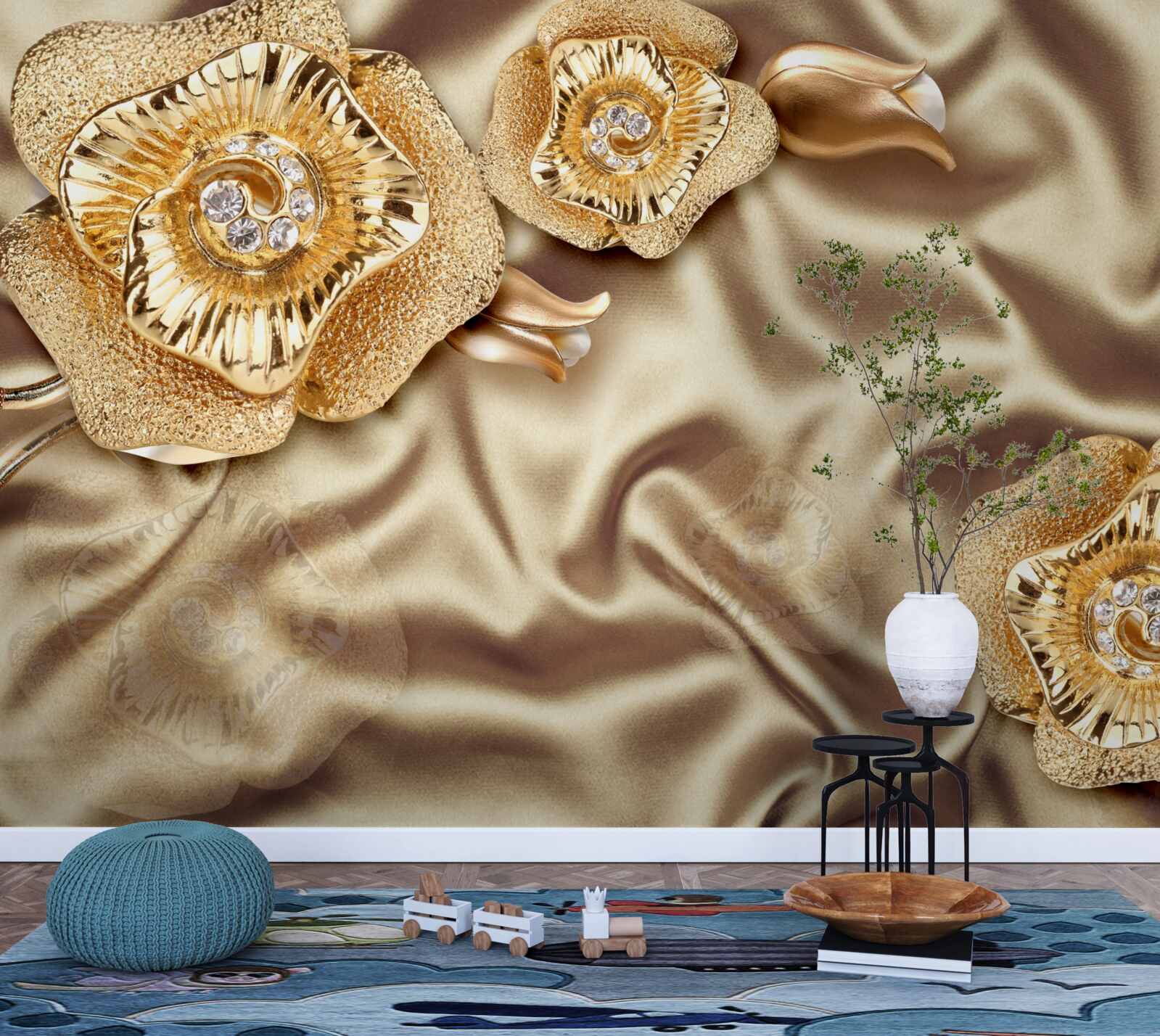 Papier peint détails en or sur soie décorée de fleurs en bronze